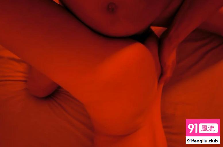 禅城东方广场大屁股妹